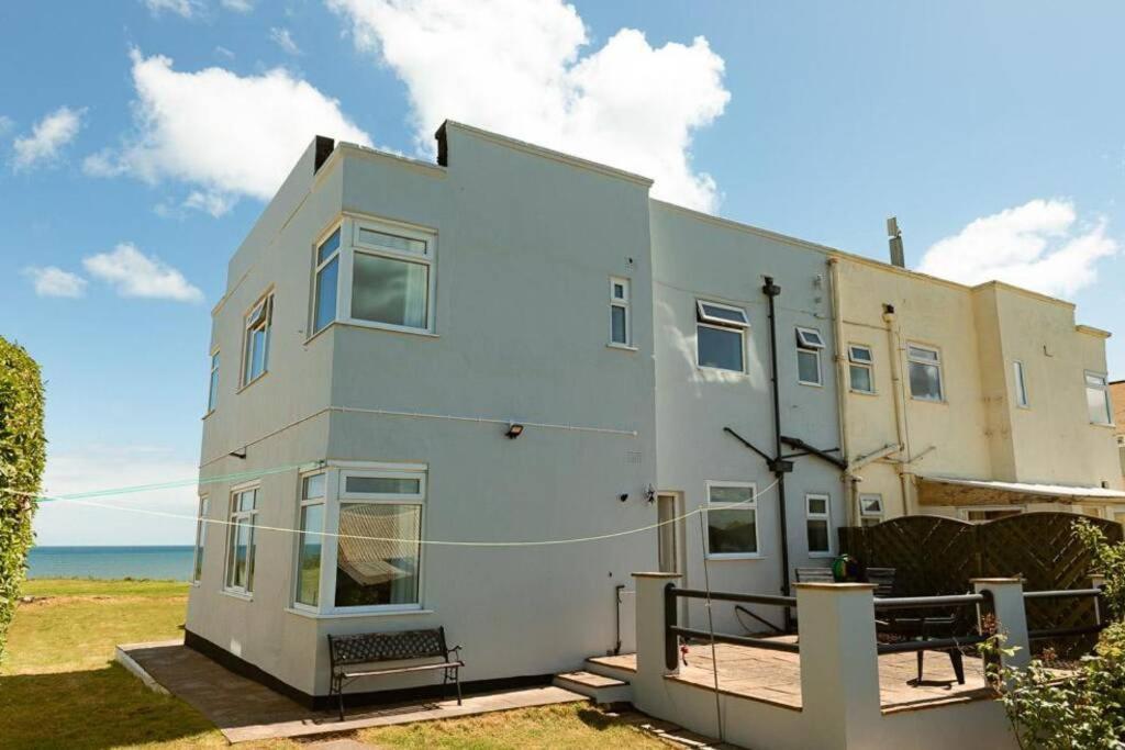 Beachfront Bliss: Bridlington Ground Floor Apartment Bessingby Exterior photo
