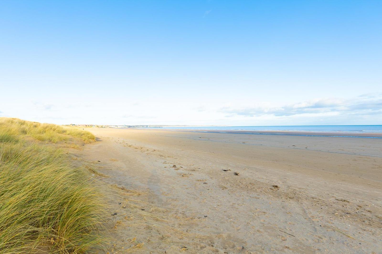 Beachfront Bliss: Bridlington Ground Floor Apartment Bessingby Exterior photo